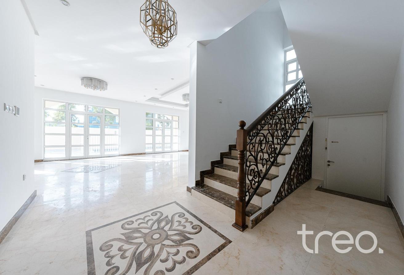 Private Pool | Basement | Spacious Rooms photo 5
