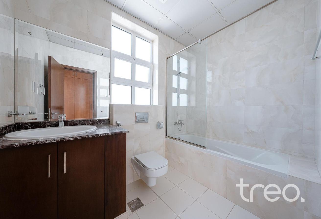 Private Pool | Basement | Spacious Rooms photo 18