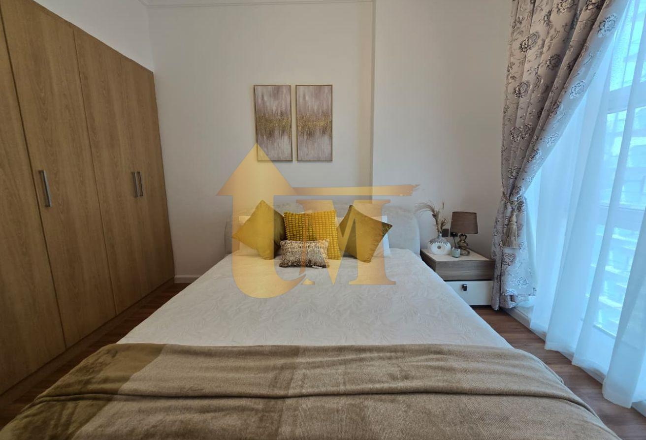 Fully Furnished| Lake View | 1BR | Pool | Gym photo 4