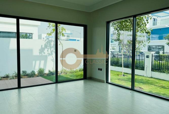 70285875 - صورة العقار 3