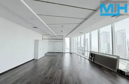 Office Space - Studio - 1 Bathroom for rent in Park Lane Tower - Business Bay - Dubai