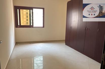Apartment - 2 Bedrooms - 2 Bathrooms for rent in Al Khan Corniche - Al Khan - Sharjah