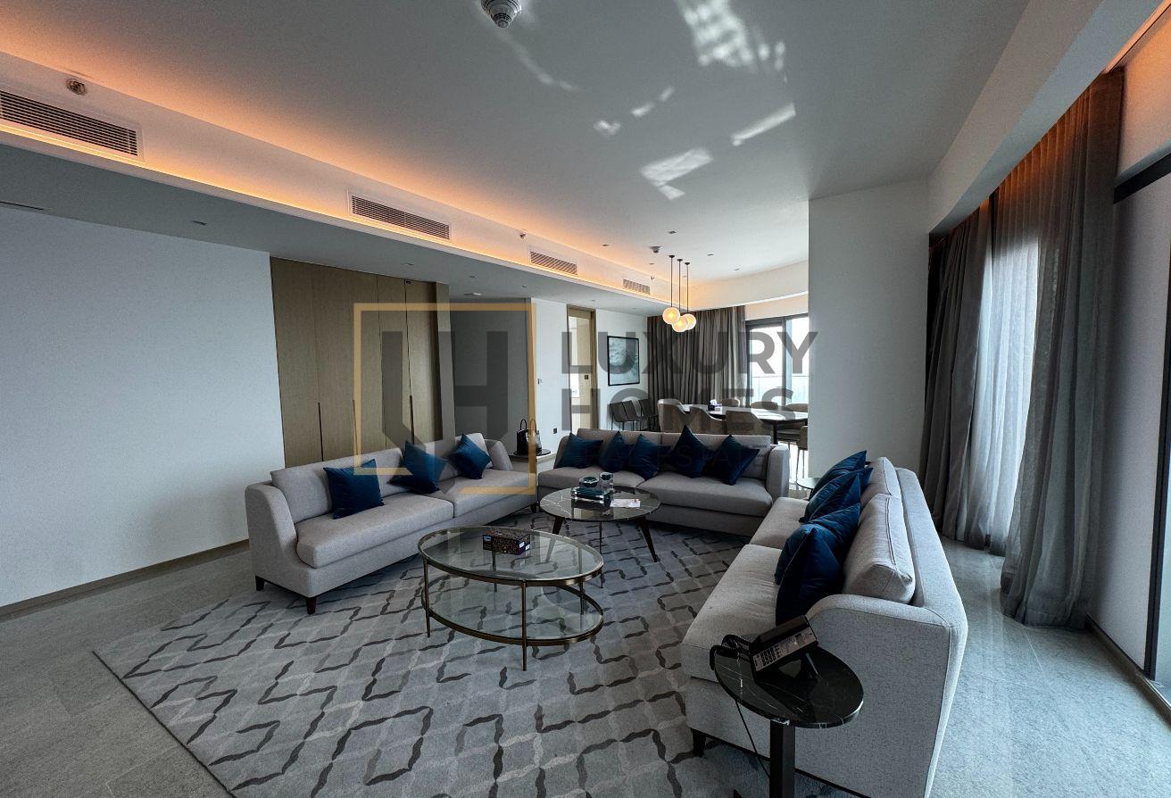 FULLY FURNISHED | LAKE VIEW | SPACIOUS LAYOUT photo 8