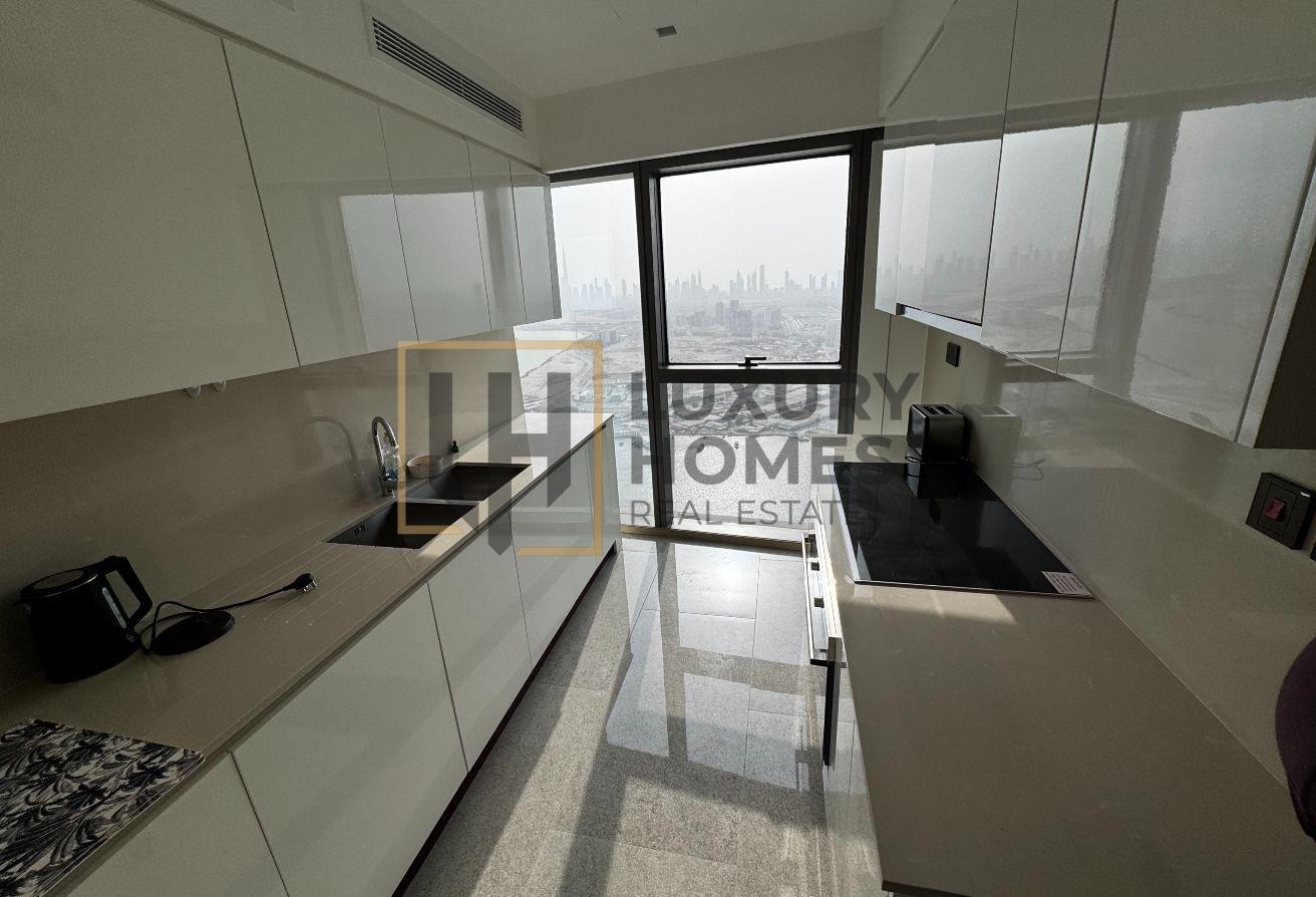 FULLY FURNISHED | LAKE VIEW | SPACIOUS LAYOUT photo 7