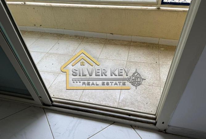 70702747 - Property Image 2