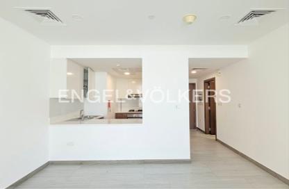 Apartment - 1 - 2 for rent in Hameni Tower - District 15 - Jumeirah Village Circle - Dubai