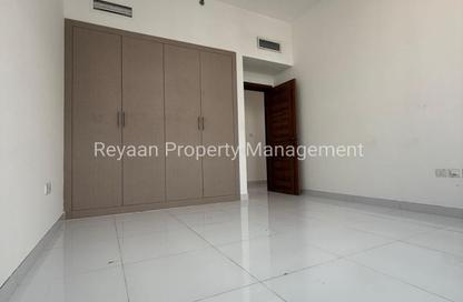 Apartment - 3 Bedrooms - 3 Bathrooms for rent in Arosa Building - Al Warqa'a 1 - Al Warqa'a - Dubai Apartment - 3 Bedrooms - 3 Bathrooms for rent in Arosa Building - Al Warqa'a 1 - Al Warqa'a - Dubai