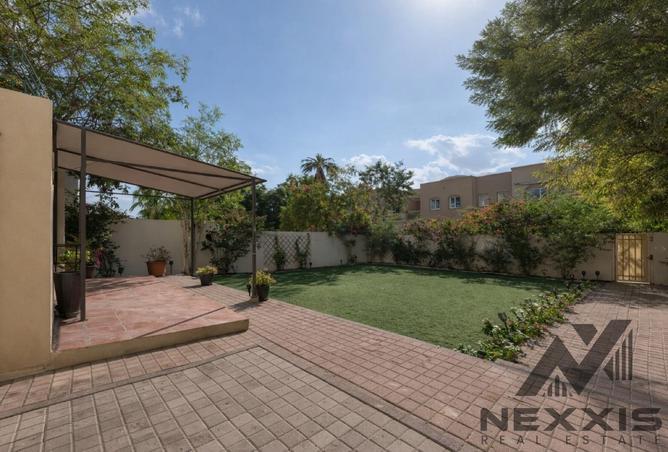 63649311 - Property Main Image