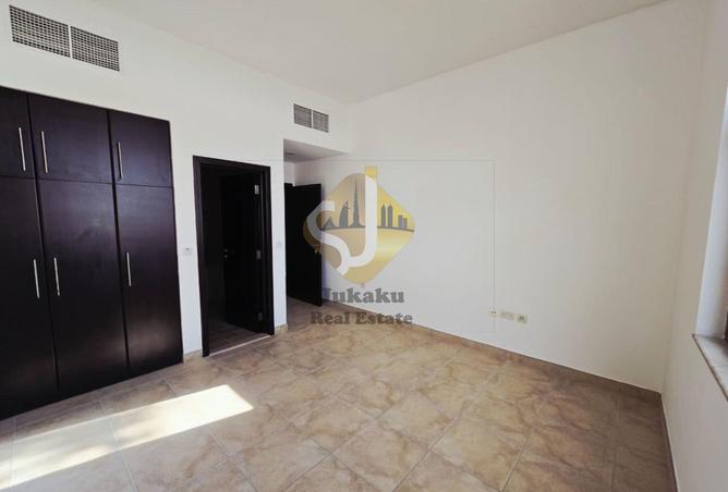 83244337 - صورة العقار 3