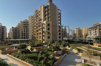 Apartment - 3 Bedrooms - 4 Bathrooms for sale in Al Jazi - Madinat Jumeirah Living - Umm Suqeim - Dubai
