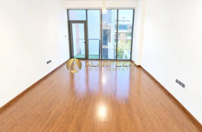 Apartment - 1 Bathroom for rent in National Bonds Residence - District 15 - Jumeirah Village Circle - Dubai