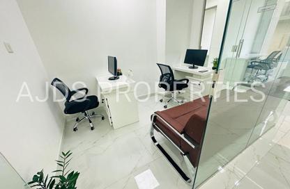Office Space - Studio - 1 Bathroom for rent in Reem Residency - Al Karama - Dubai