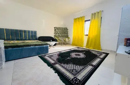 Apartment - Studio - 1 Bathroom for rent in Al Falah Street - City Downtown - Abu Dhabi