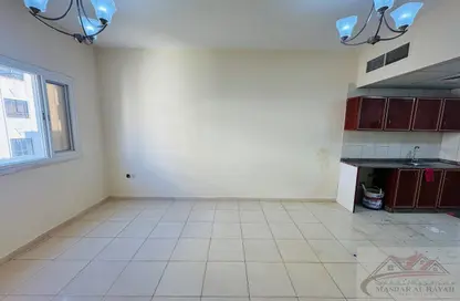 شقة - 1 حمام للايجار في بناية مويليح 29 - مويلح - الشارقة