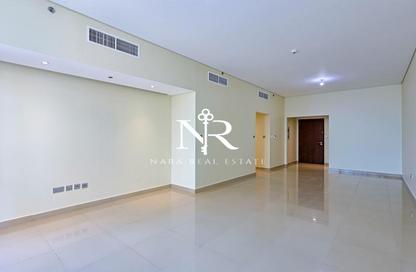 شقة - 3 - 4 للايجار في يونايتد سكوير - الخالدية - أبوظبي