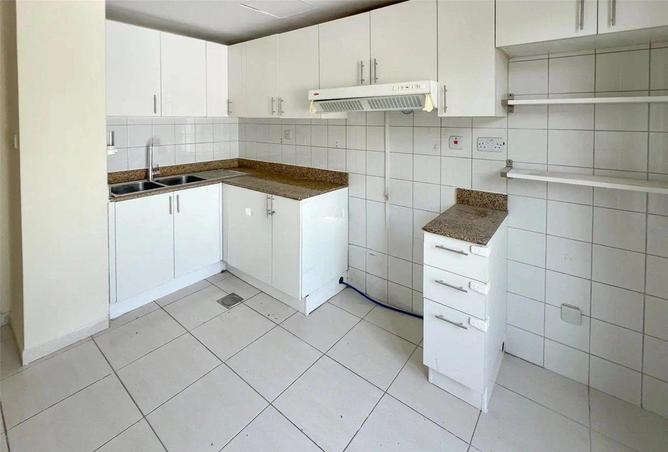 76969692 - Property Image 3