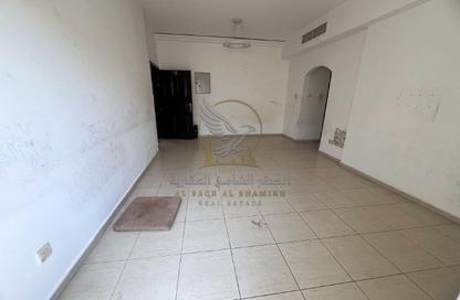Apartment - 2 - 2 for rent in Qasimia 10 building - Al Mahatta - Al Qasimia - Sharjah
