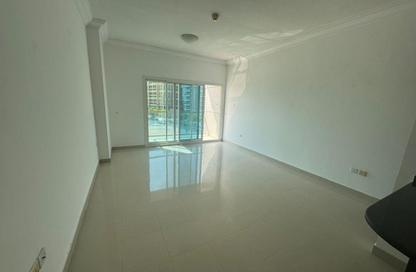 Apartment - Studio - 1 Bathroom for rent in Al Nayli Building - Dubai Silicon Oasis - Dubai