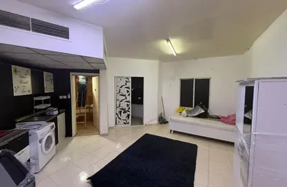 شقة - 1 حمام للايجار في 1  الروضة - الروضة - عجمان