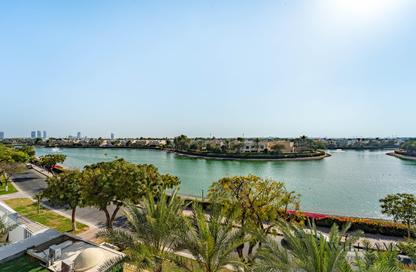 Villa - 7+ Bedrooms - 7+ Bathrooms for rent in Sector E - Emirates Hills - Dubai