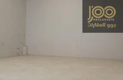 Warehouse - Studio - 1 Bathroom for rent in Umm Al Thuoob - Umm Al Quwain