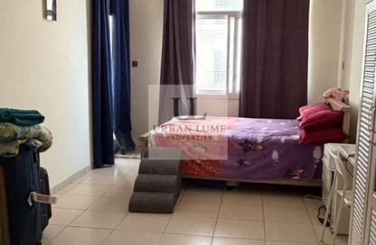 Apartment - 2 - 3 for rent in Tala 1 - Queue Point - Liwan - Dubai