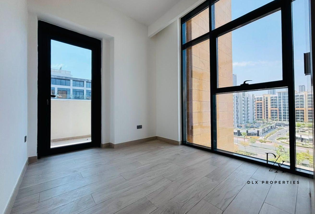 Corner Unit | Two Balcony | Spacious photo 7