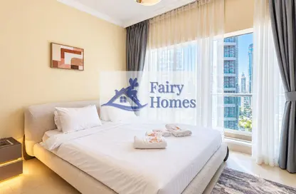 Apartment - 1 Bathroom for rent in Burj Al Nujoom - Downtown Dubai - Dubai