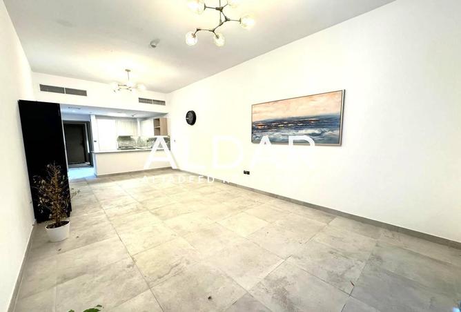 83241025 - Property Main Image