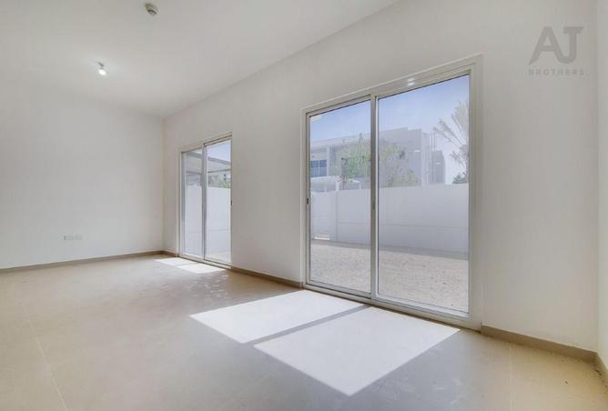 83217796 - صورة العقار 2