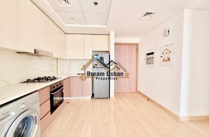 Apartment - 2 Bedrooms - 2 Bathrooms for rent in Azizi Riviera 40 - Azizi Riviera - Meydan One - Meydan - Dubai