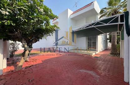 Villa - 5 - 5 for rent in Al Safa 2 - Al Safa - Dubai