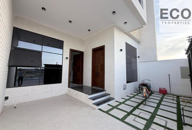 85742766 - صورة العقار 2