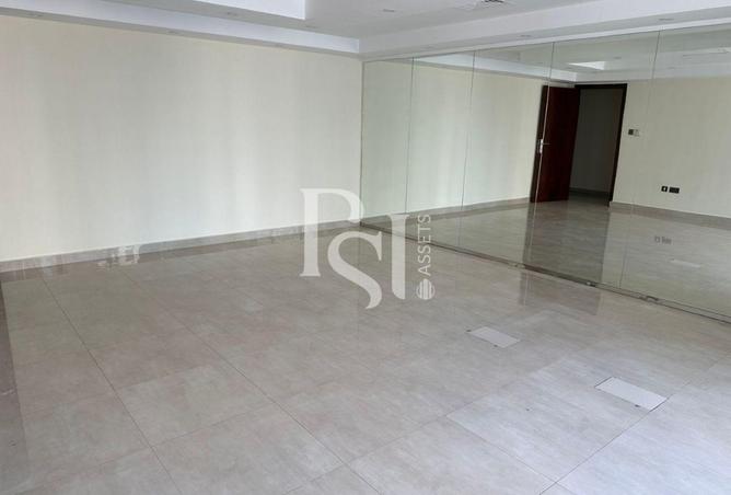 111404169 - Property Image 2