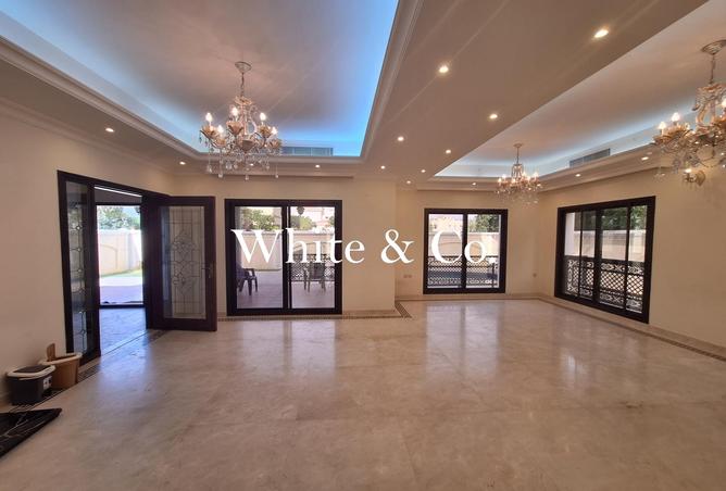 98691364 - Property Image 3