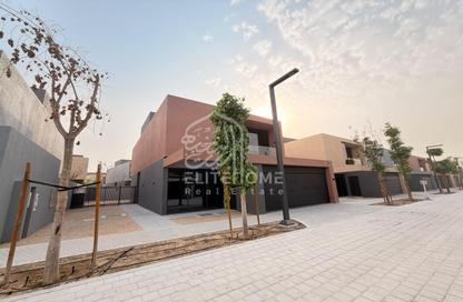 Villa - 4 - 6 for rent in Saro - Masaar - Tilal City - Sharjah