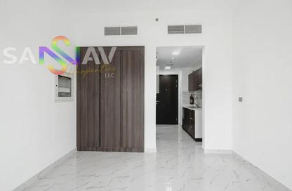 Apartment - Studio - 1 for sale in Time 1 - Dubai Land Residence Complex - Dubai Apartment - Studio - 1 for sale in Time 1 - Dubai Land Residence Complex - Dubai