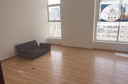 Apartment - 2 Bedrooms - 2 Bathrooms for rent in Al Majaz 3 - Al Majaz - Sharjah