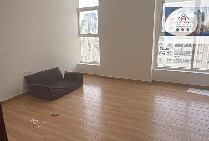 128370909 - Property Image 2
