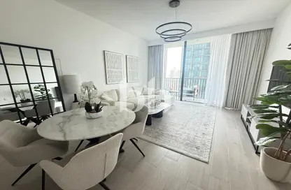 شقة - 2 غرف نوم - 3 حمامات للايجار في لوما بارك فيوز - منطقة 14 - قرية جميرا الدائرية - دبي