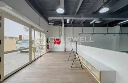 Warehouse - Studio for rent in Dubai Investment Park (DIP) - Dubai