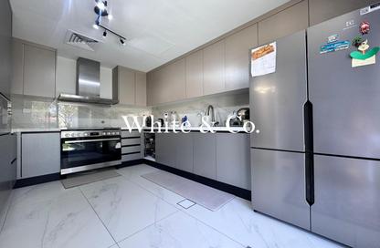 Villa - 3 Bedrooms - 3 Bathrooms for rent in Springs 10 - The Springs - Dubai