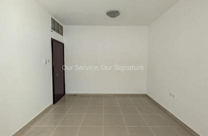Apartment - 1 - 1 for rent in New Al Taawun Road - Al Taawun - Sharjah