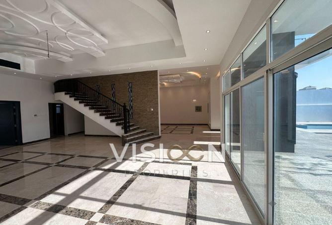 132987796 - Property Image 2