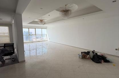 Duplex - 5 - 6 for rent in Al Khan Corniche - Al Khan - Sharjah