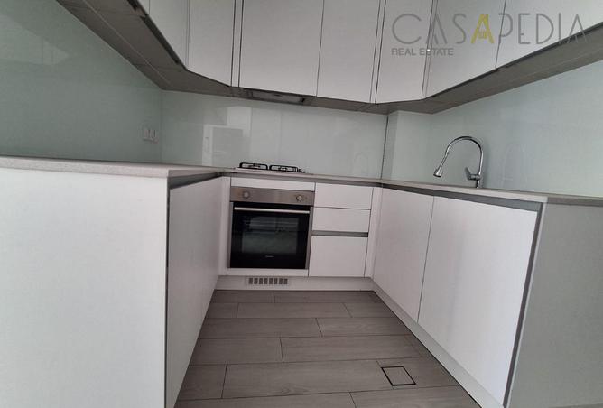 76180403 - Property Image 3