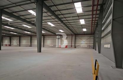 Warehouse - Studio for rent in Dubai Investment Park (DIP) - Dubai Warehouse - Studio for rent in Dubai Investment Park (DIP) - Dubai