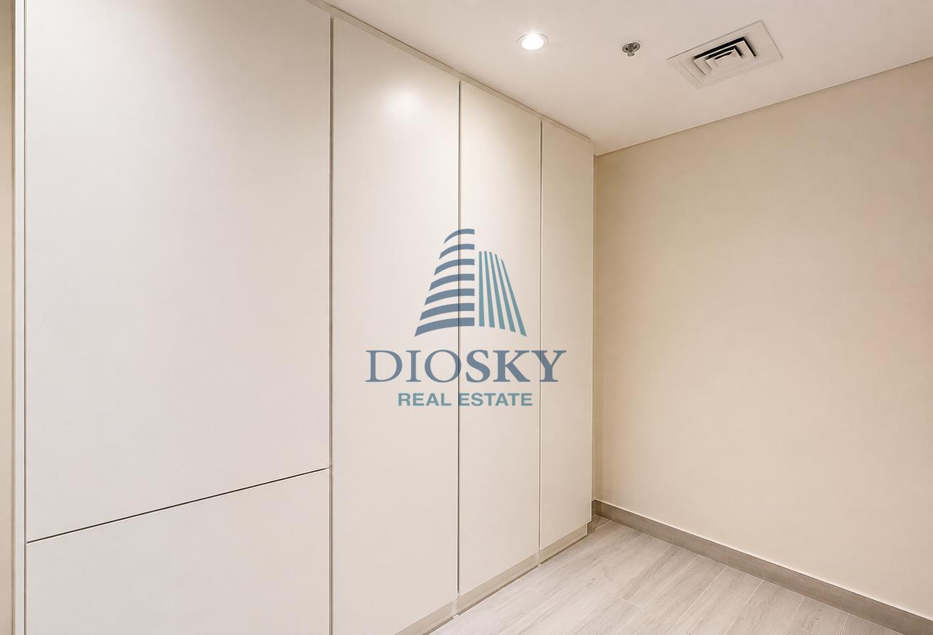 Well Maintained | With Storage | Vacant Now photo 8