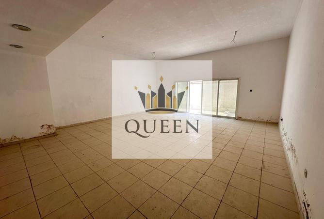 91812347 - Property Image 2