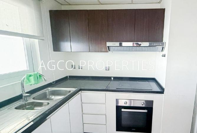 56143176 - Property Image 3